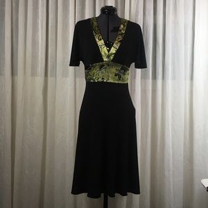 🦋 3 for $25 - Knit Dress with Floral Satin Details